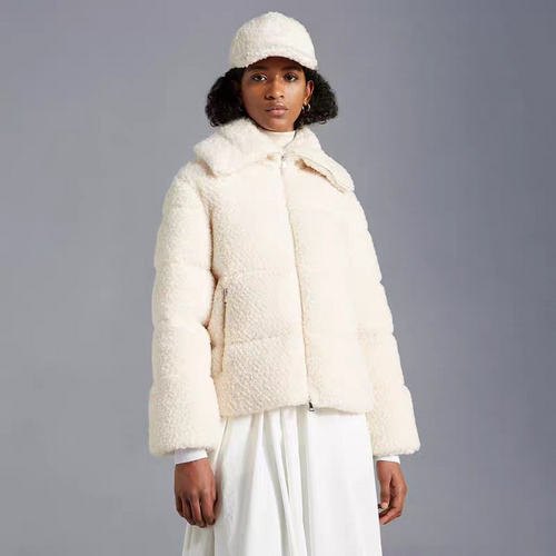 Moncler Down Jacket Wmns ID:20221026-96